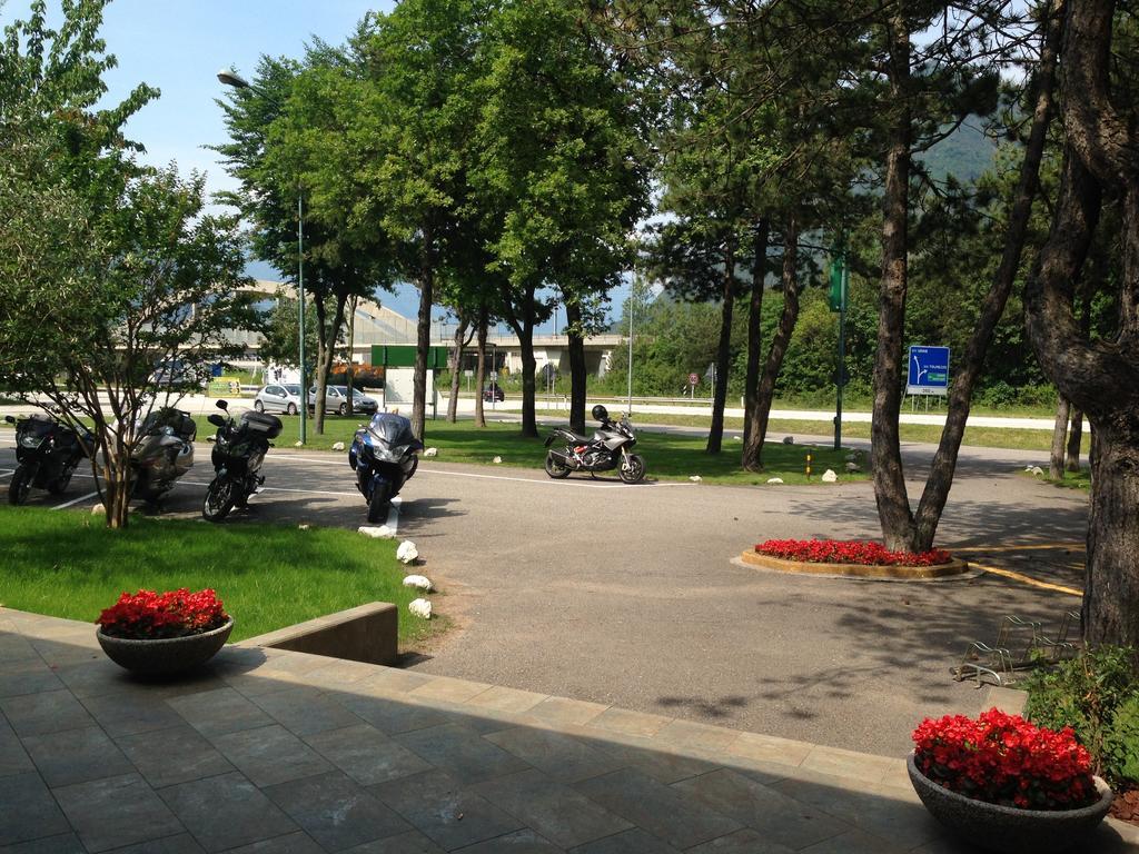 Hotel Carnia Venzone Luaran gambar